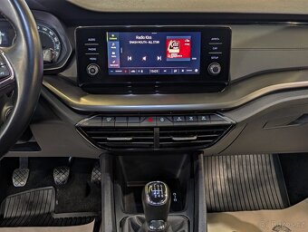 Škoda Octavia 1.5 TSi 110kW LED, LANE, DPH - 10