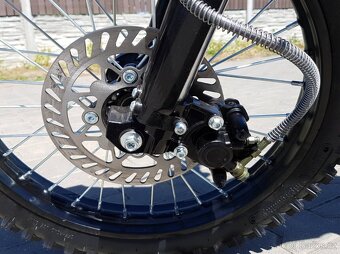 motorka Sky 125ccm 17/14 černá - 10