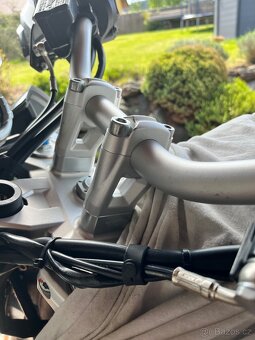 Triumph Explorer 1200 - 10