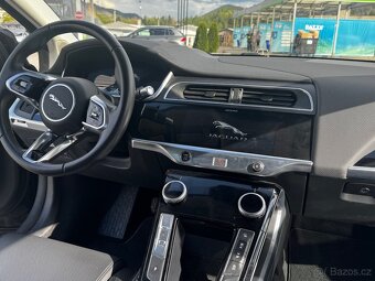 Jaguar I-Pace EV400 90 kWh S AWD A/T - 10