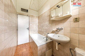 Pronájem bytu 1+1, 46 m², Děčín, ul. Sládkova - 10