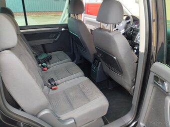 PRODÁM KRÁSNÝ VŮZ WV TOURAN FACELIFT 1.9 TDI 77KW BEZ KOROZE - 10
