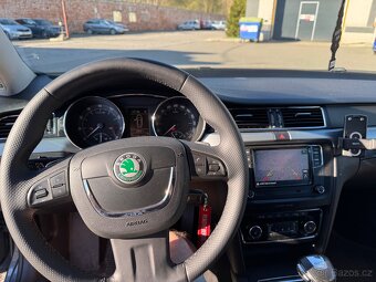 Škoda Superb 3,6 FSI 4x4 191KW DSG - 10