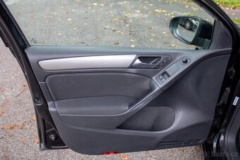 Volkswagen Golf 1,6 TDI, 77kw / AJ NA SPLÁTKY / PROTIÚČET / - 10