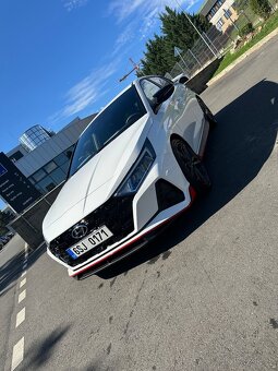 Hyundai i20N Performance Premium - 10