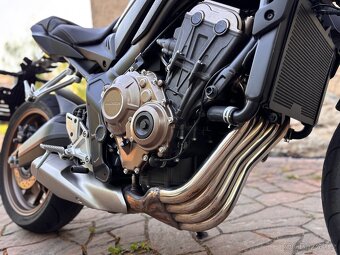 Honda CB 650 R 2022, najeto 6300km - 10