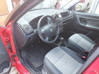 Škoda Fabia Combi 1.2 HTP - 10
