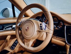 Porsche Panamera 4S L Executive facelift 309kw - 10