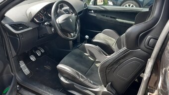 Peugeot 207 1.616V Turbo 128kw - 10