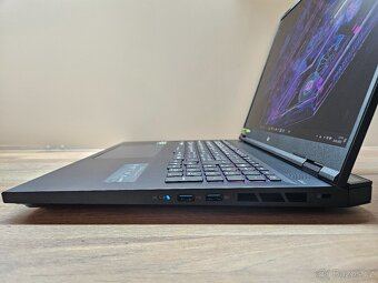 18"_PREDATOR HELIOS 18_i9-14900HX_32GB_3000GB_RTX 4070 8GB - 10
