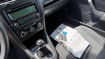 Volkswagen Golf Variant //1.6TDi//77kW//139TKM-SERVIS//1.MAJ - 10