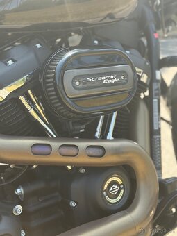 HARLEY DAVIDSON FAT BOB 107 - 10