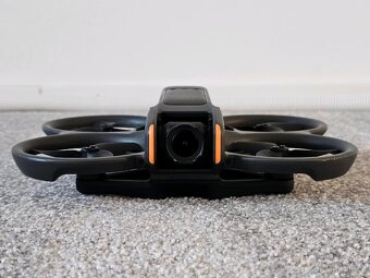 DJI Avata 2 Fly More Combo (3 baterie) - 10