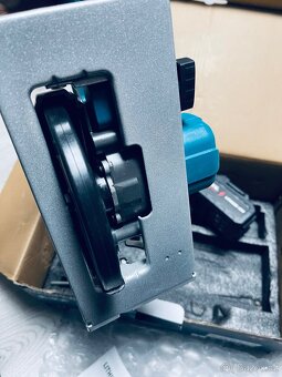 Okružní pila s příslušenstvím - 10