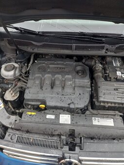 Volkswagen Touran R-Line - 10