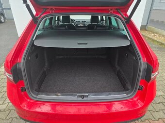 Škoda Superb, COMBI STYLE 2,0 TDi / 140 kW D - 10