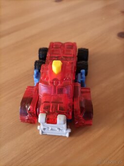 Dinosauři, transformers - 10