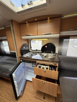 ADRIA ADORA 542 UT ~ velká koupelna - 10