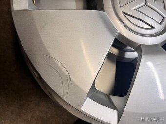 4x100 R14 plechové disky a Poklice originál VW Up - 10