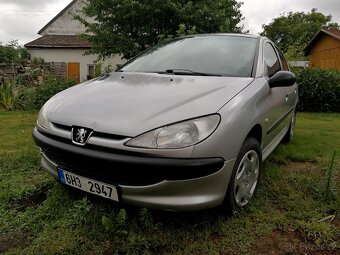 Peugeot 206 Hatchback - 10