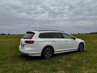 Volkswagen Passat Variant 2,0 TDI 110KW BEZ AD BLUE DPH - 10