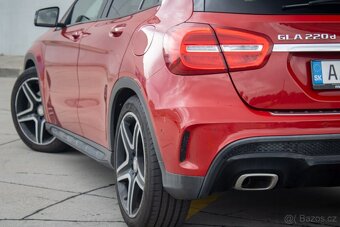 Mercedes-Benz GLA 220d AMGline 4MATIC - 10