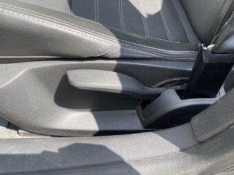 Renault Laguna 2.0dCi , 127 kW nafta, 2012 - 10