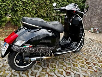 VESPA 300 GTS super - 10
