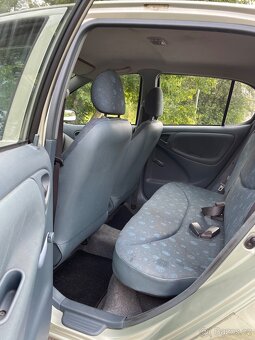 toyota yaris 1.0 2003 nova stk - 10