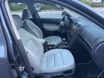 Skoda Octavia 2 Laurin&Klement DSG Dowoz - 10