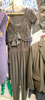 Dámské oblečení vel M/l - 10