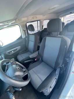 Toyota Proace City Verso 1.5 7 míst - 10