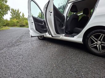 Peugeot 308 2013 - 10