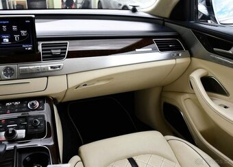 Audi S8 PLUS 4.0TFSI MAX VÝBAVA 2xKOLA - 10