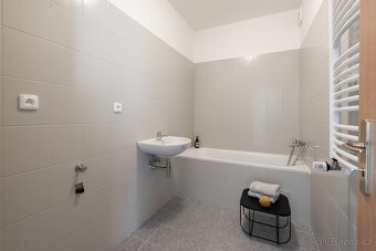 Prodej bytu 2+kk 62 m² Na Žertvách, Praha - Libeň - 10