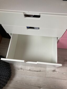 Dětská skříň - 10