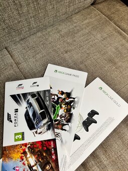 Xbox Series S 500 GB - 10