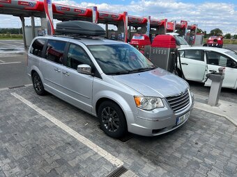 chrysler grand voyager - 10