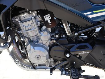 CF Moto 800 MT 74kW Původ ČR, 1.Majitel, po servisu - 10