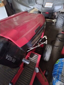 Zahradní traktor Westwood V 2050 - 10