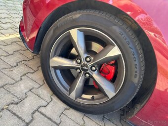 Ford Mustang 3,7 V6 R.v2015 - 10