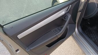Škoda Octavia 16 TDI77KW - 10