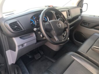Opel Vivaro-e 100 Kwh L3H1 automat - 10