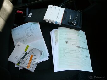 VW CADDY MAXI 2.0 TDI 103KW KLIMA VYH.SEDAD PARKTRONIC TAŽNÉ - 10