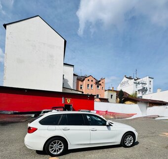 BMW Řada 3, 318d XDrive manuál F31 Ojeté, 3/2015, 197 852 km - 10