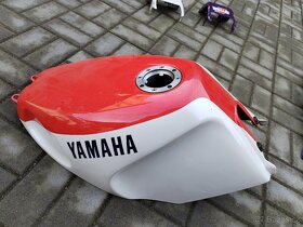Yamaha Fzr 600 - 10