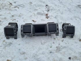 Opel Vectra C facelift kombi - náhradní díly - 10