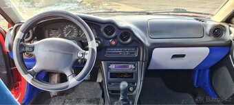 Mazda MX-3 1.6i - 10