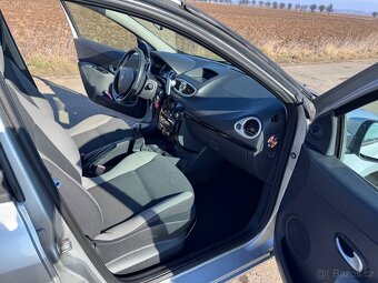 Renault Clio, 46000km, 2.majitel - 10