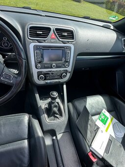 Voklswagen EOS 1.4 TSI, 2011, klima,kůže,cabrio - 10